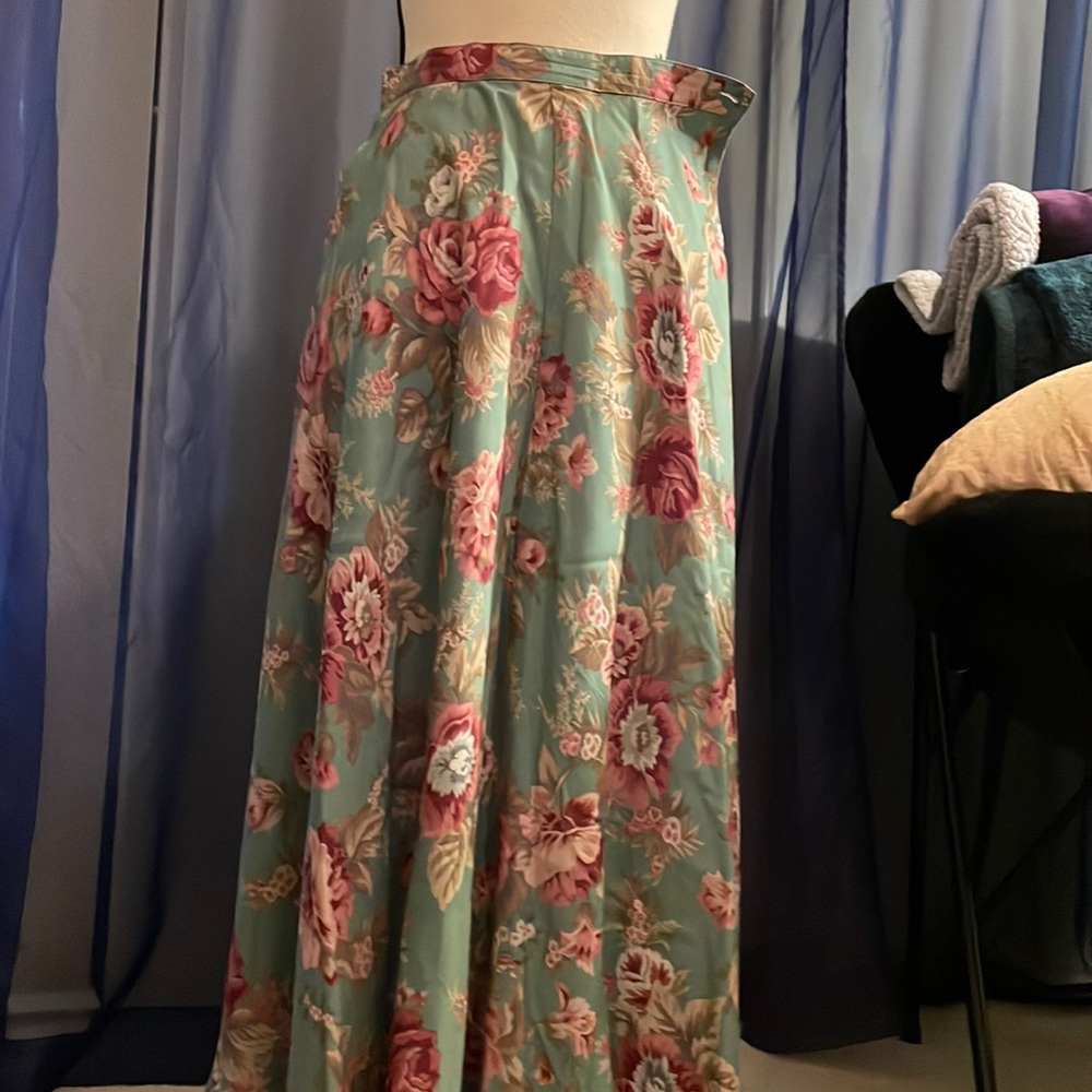 Women’s Banana Republic Long Floral Skirt